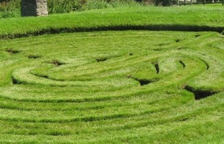 The IP licensing labyrinth, and how researchers can find their way out